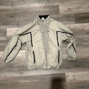 Reebok Men's Gray Windbreaker with Black Accents